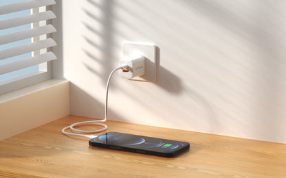 Vipfan 35W Gan Ultra Fast Charger W/ Usb-C & Usb-A (Au8)
