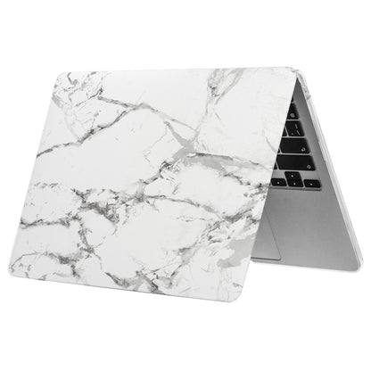 Macbook Air 13" (M4, 2025) A3240 Designer Hard Case [Whitemarble]