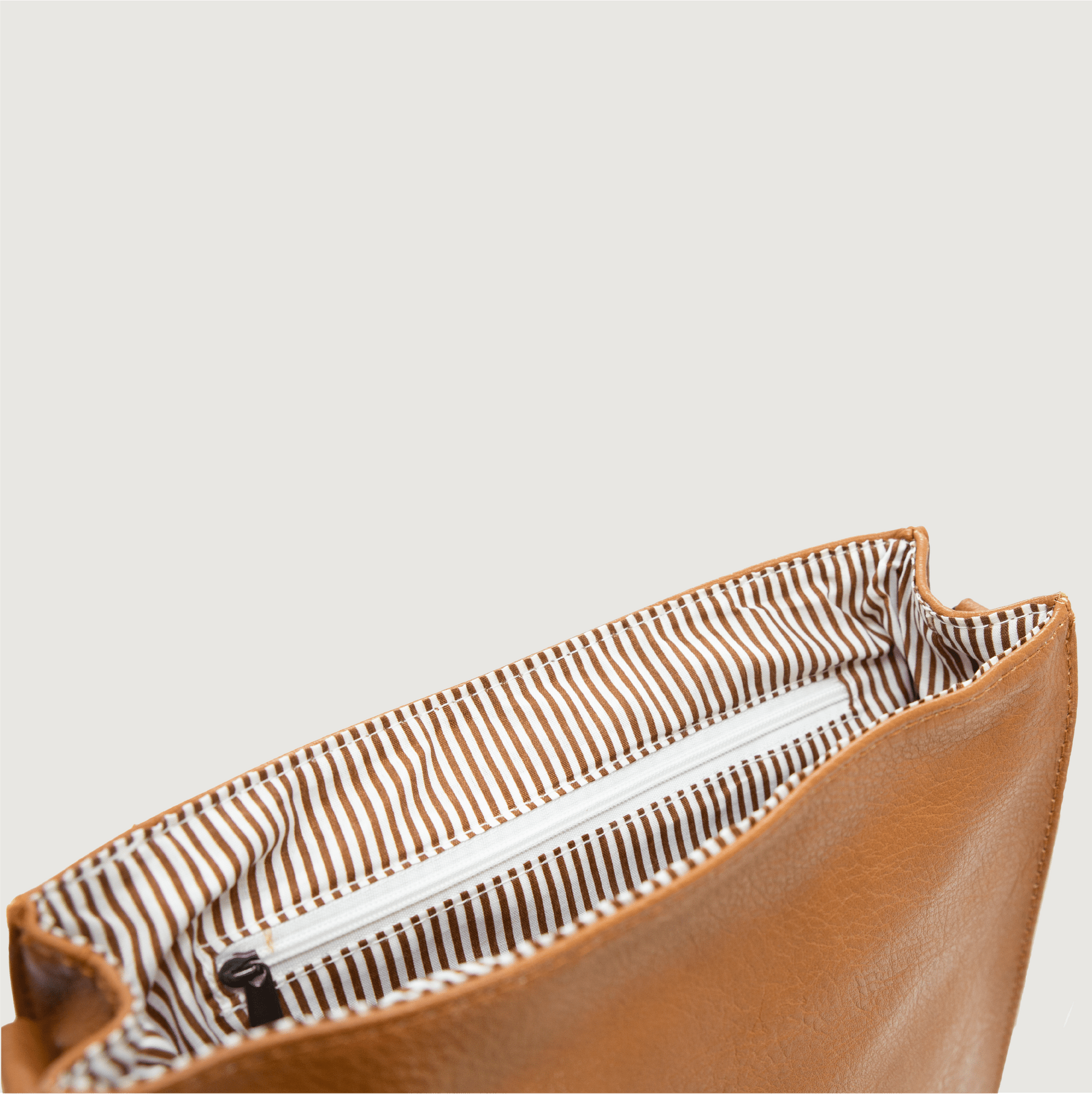 Moana Road Uni Satchel [ Nomad Tan - 316]