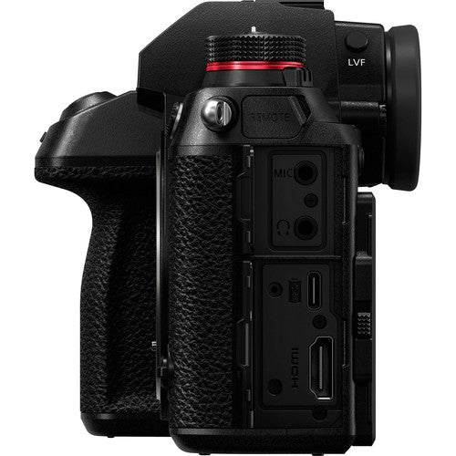 Panasonic DC-S1 LUMIX S Full Frame Mirrorless Camera Body