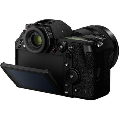 Panasonic DC-S1 LUMIX S Full Frame Mirrorless Camera Body